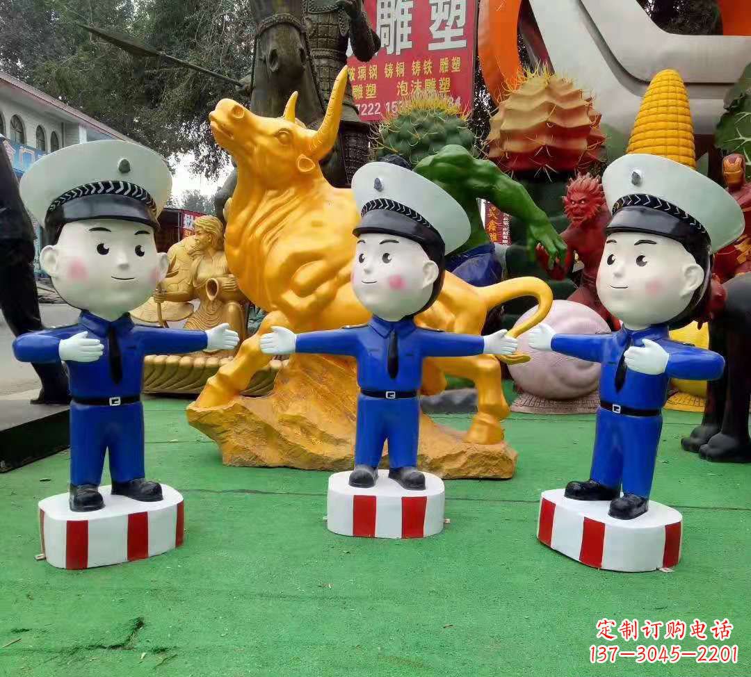 郑州玻璃钢制作的交通警察雕塑