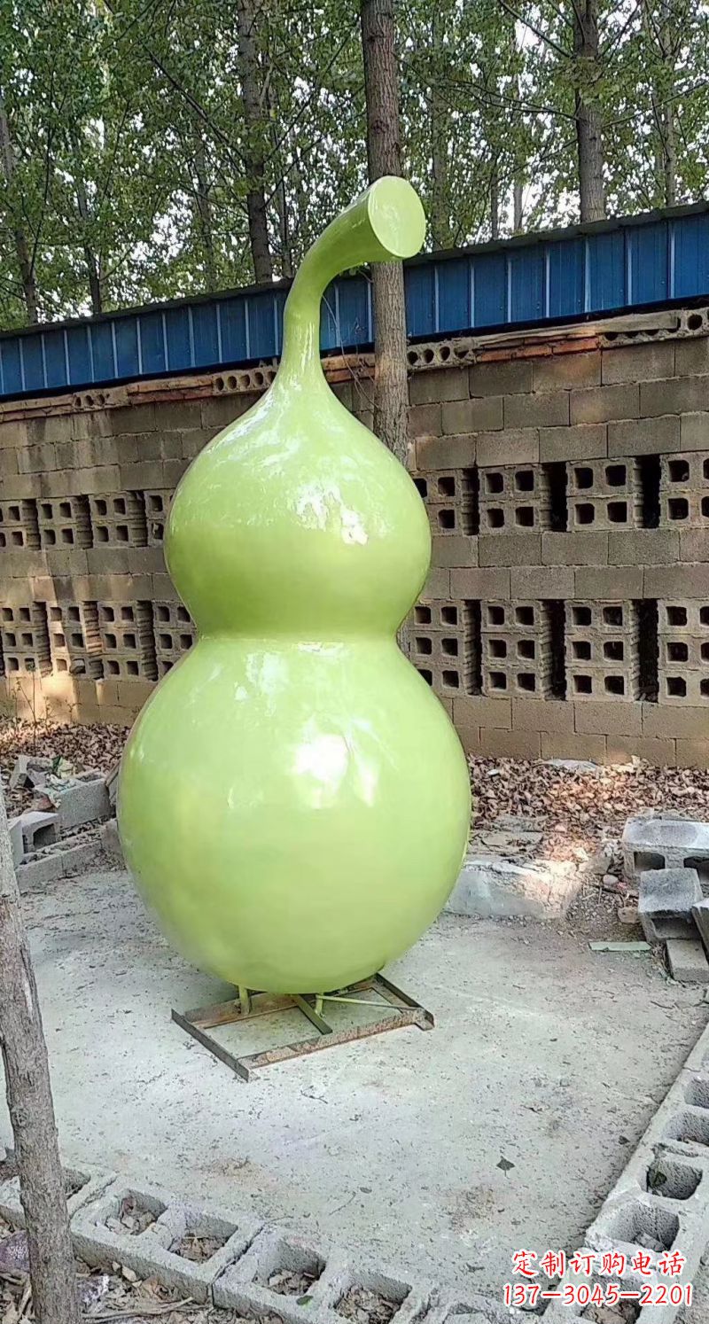 郑州玻璃钢葫芦雕塑艺术性与实用性的完美结合