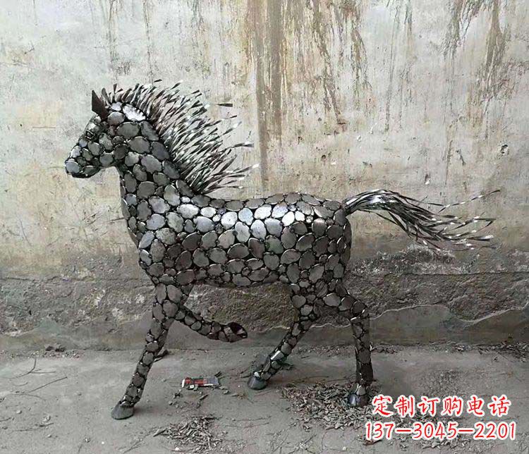 郑州不锈钢奔马雕塑艺术与自由的象征