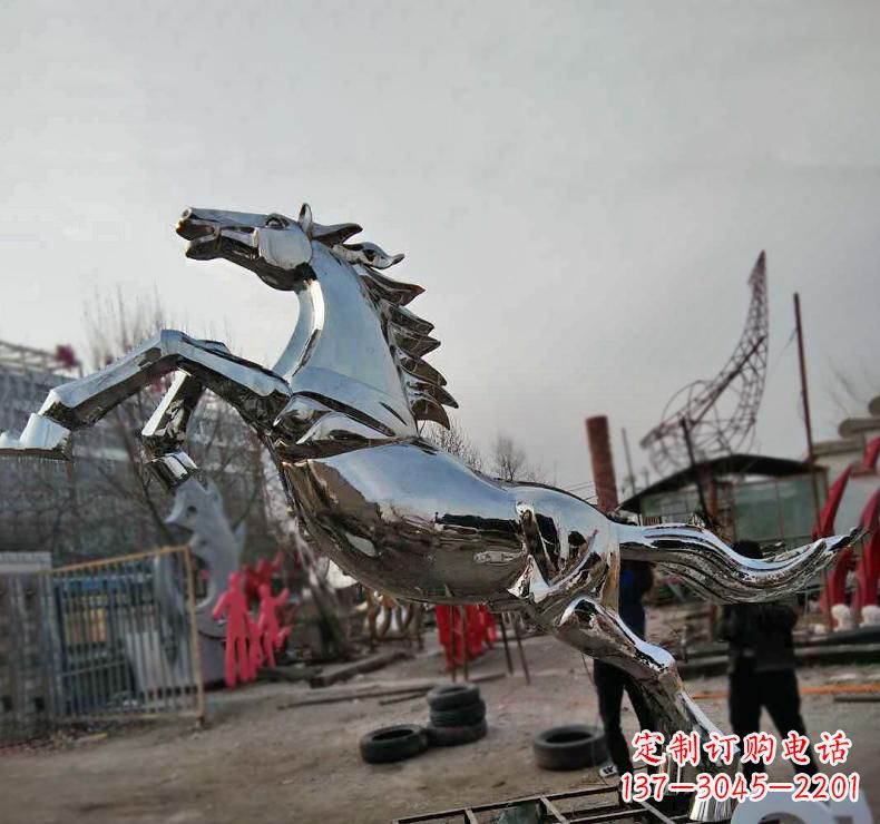 郑州不锈钢奔跑马雕塑驰骋在人间的艺术精灵