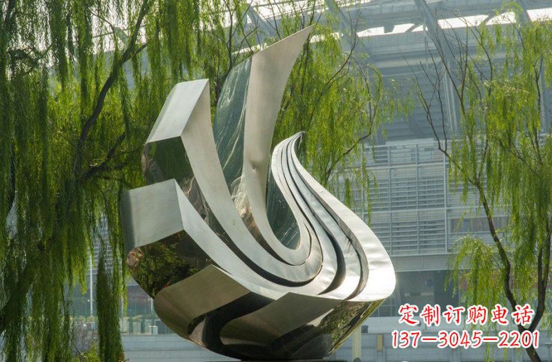 郑州不锈钢和平鸽雕塑象征和平与信仰