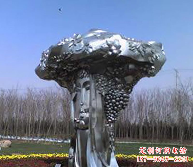 郑州不锈钢葡萄雕塑——点缀美丽景观