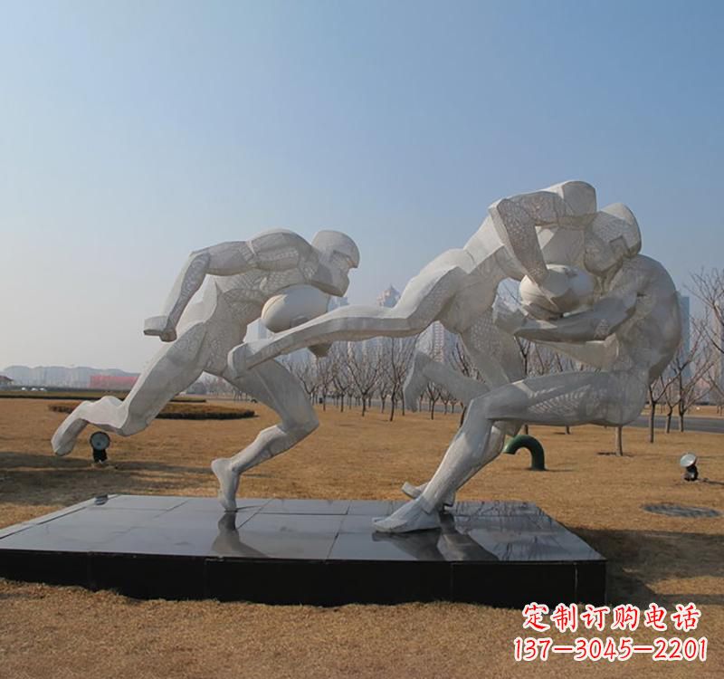 郑州不锈钢橄榄球雕塑传承精神的象征