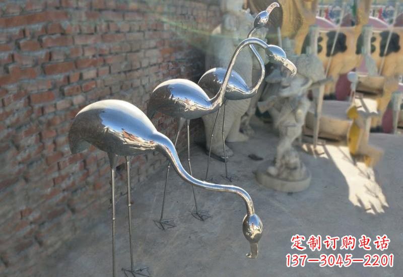 郑州不锈钢火烈鸟雕塑灿烂耀眼的艺术之作