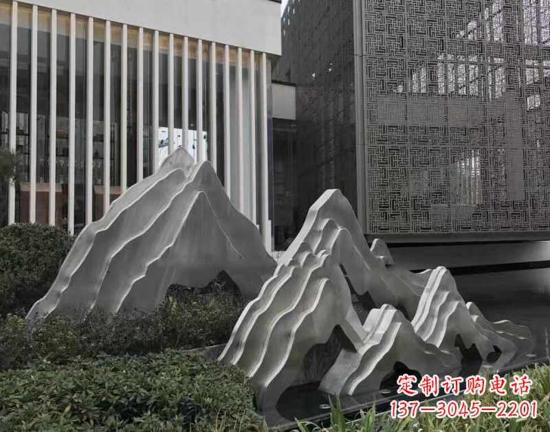 郑州不锈钢公园小区精美的假山雕塑