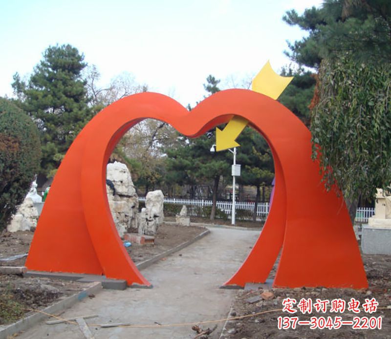 郑州不锈钢拱门雕塑给空间增添灵动之美
