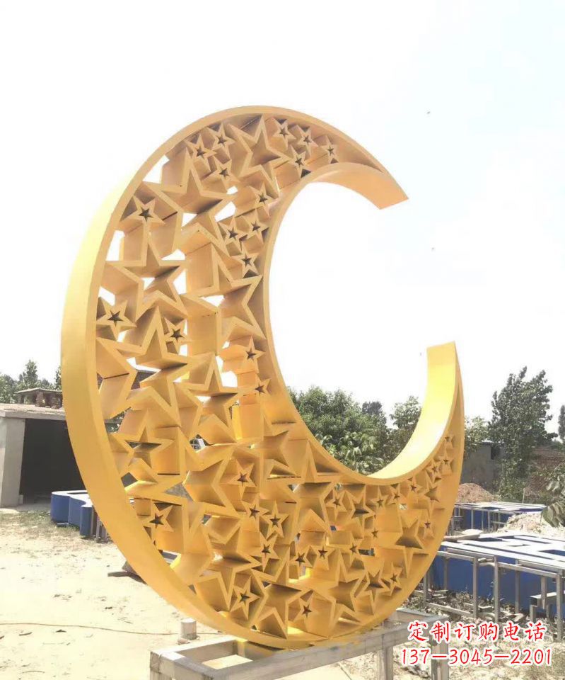郑州不锈钢月亮雕塑象征着梦想与希望