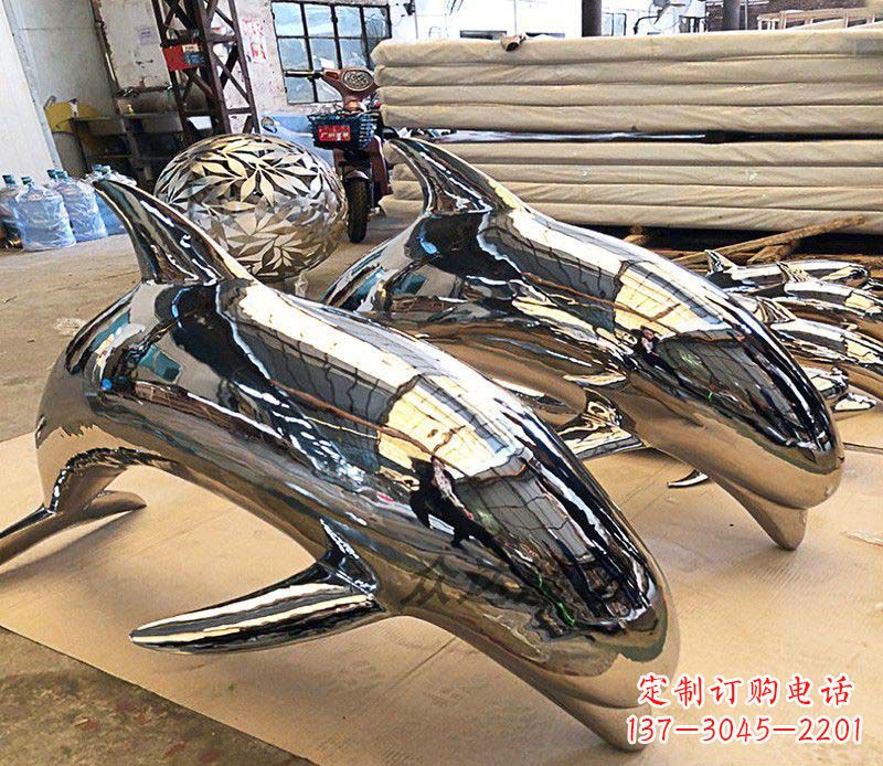 郑州不锈钢海豚雕塑传承美丽的海洋文化