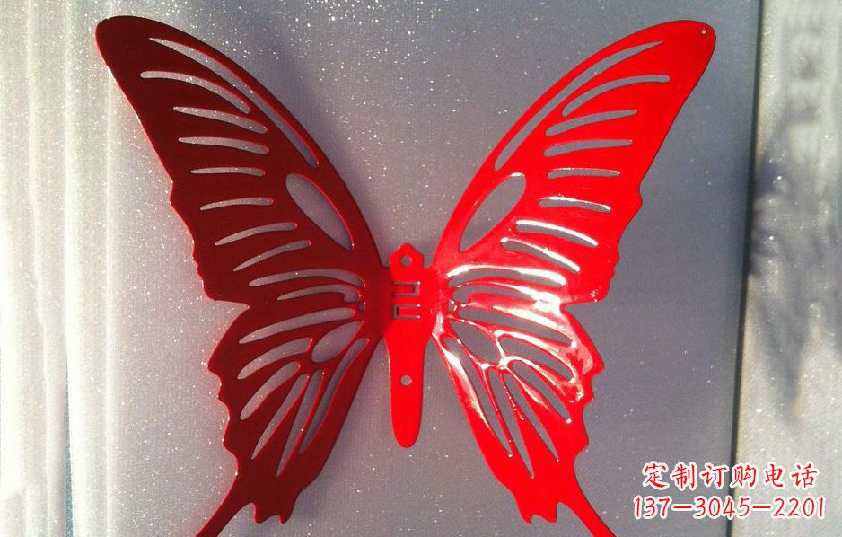 郑州不锈钢蝴蝶雕塑让蝴蝶飞跃展现灿烂美丽