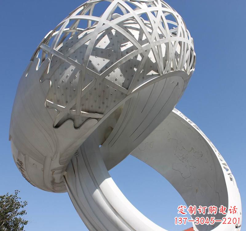 郑州不锈钢户外婚庆戒指雕塑婚礼永恒的记忆