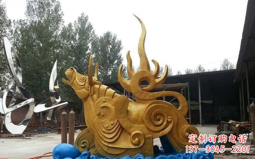郑州不锈钢金牛卧波雕塑——传承文化的艺术瑰宝
