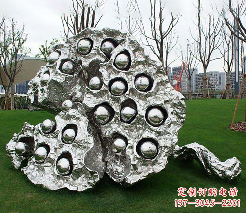 郑州不锈钢莲蓬雕塑——精美极致的艺术品