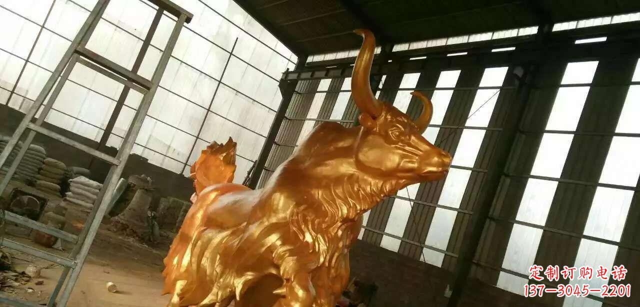 郑州精美不锈钢牦牛钛金雕塑