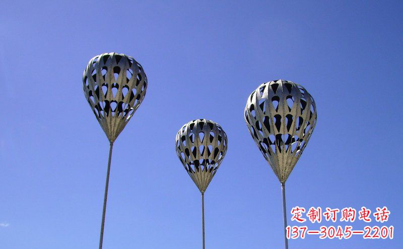 郑州不锈钢气球雕塑把美丽带回大自然