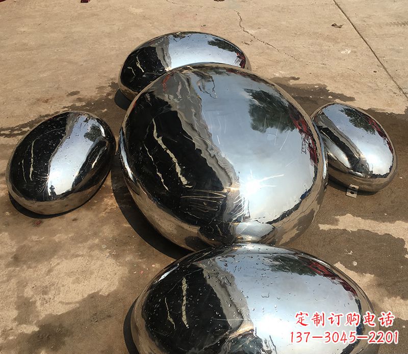 郑州精致灵动的不锈钢水滴雕塑