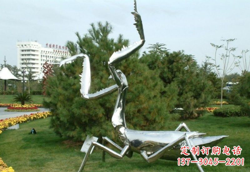 郑州不锈钢螳螂雕塑艺术的精美结晶