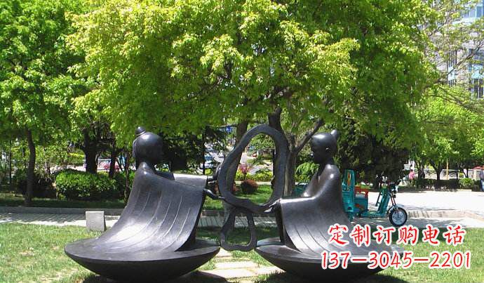 郑州以孔融为灵感的校园铜雕