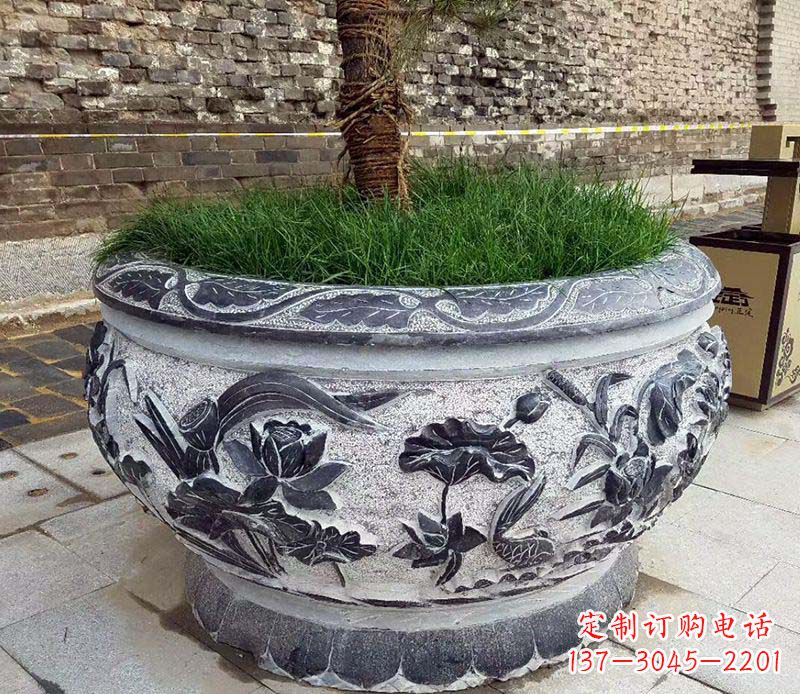 郑州精美花盆雕塑,点亮你的道路景观