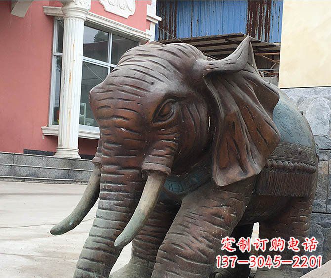 郑州动物大象公园铜雕摆件