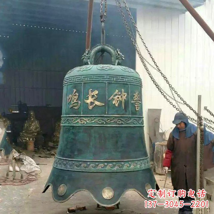 郑州精美仿古青铜钟雕塑