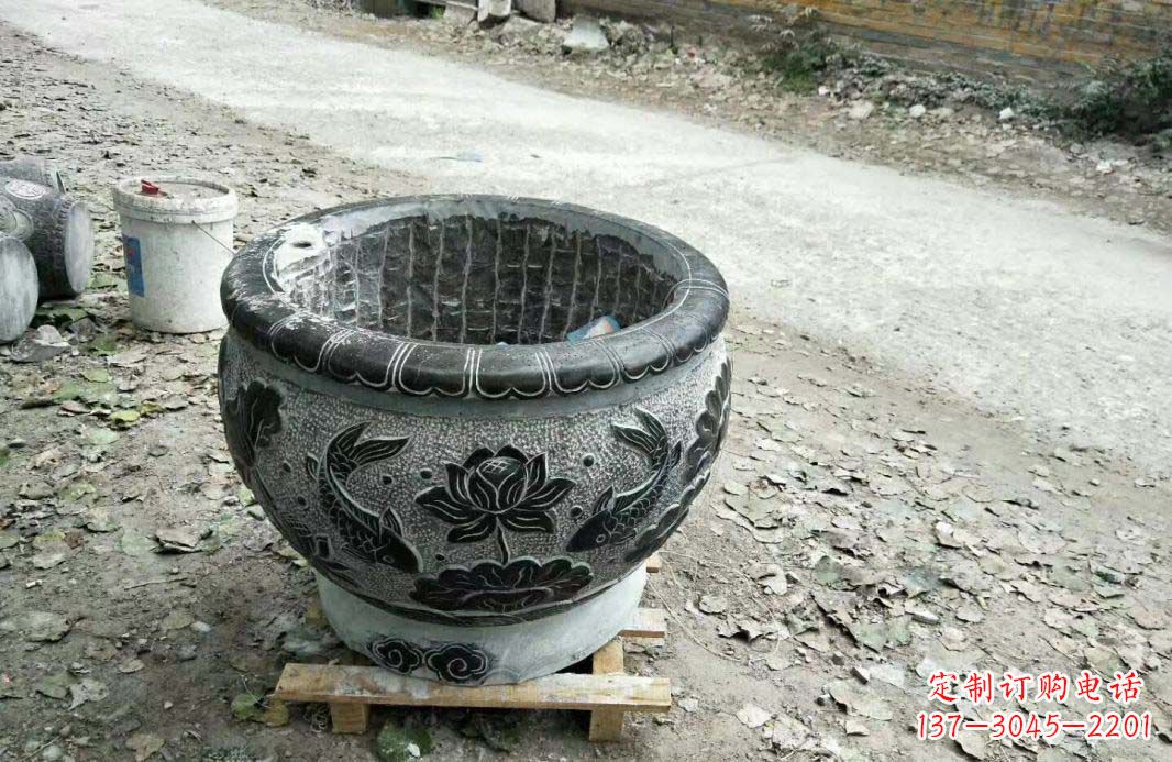 郑州高雅的仿古圆形水缸石雕