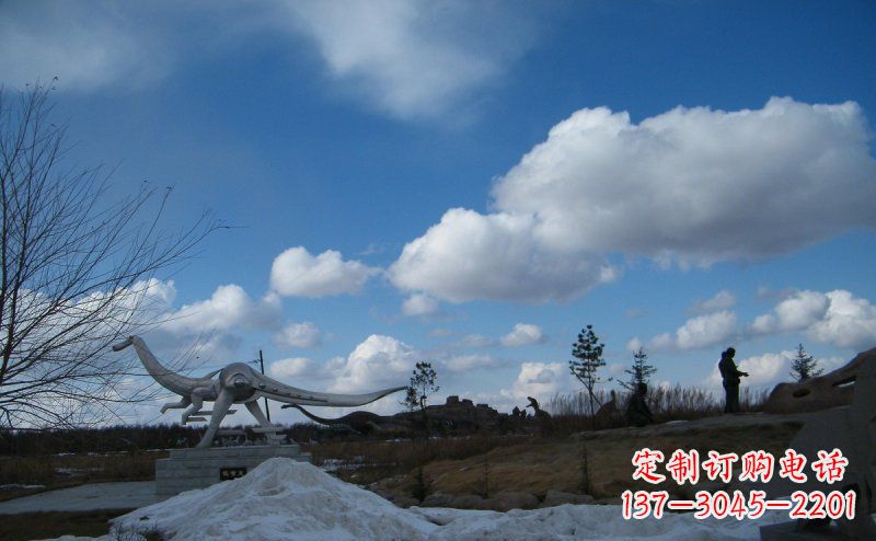 郑州超大不锈钢动物恐龙雕塑