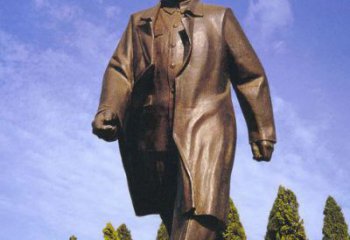 郑州产品名称传承历史 铸就邓小平雕塑