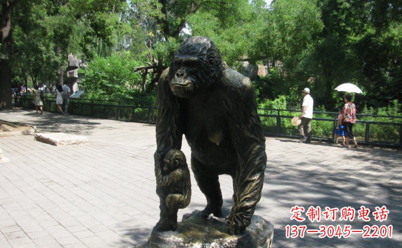 郑州象征力量的猩猩铜雕