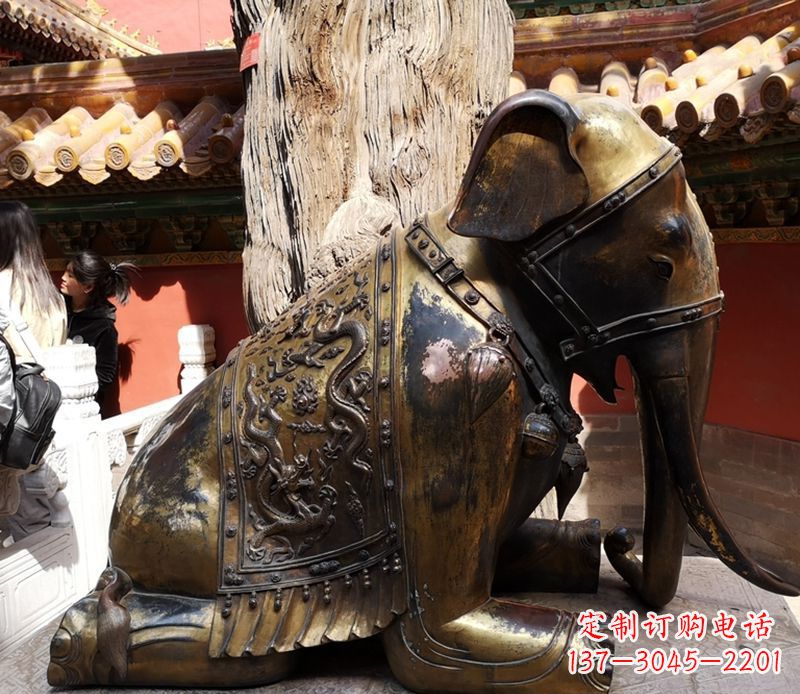 郑州震撼的象征--大象铜雕