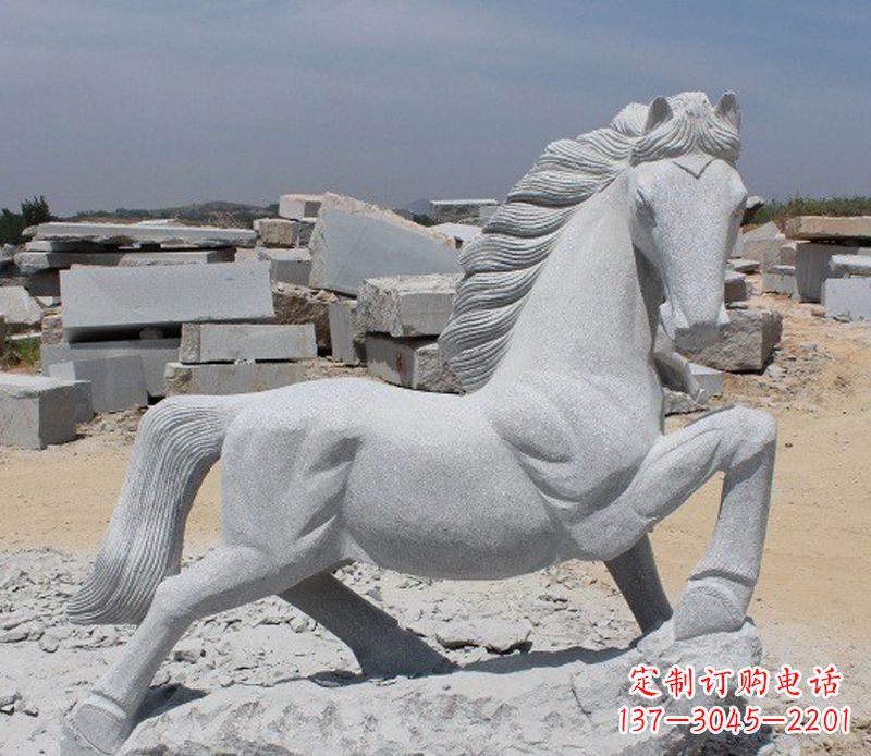 郑州公园动物小马雕塑