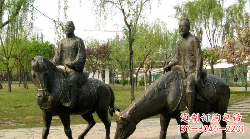 郑州公园古人骑马人物铜雕
