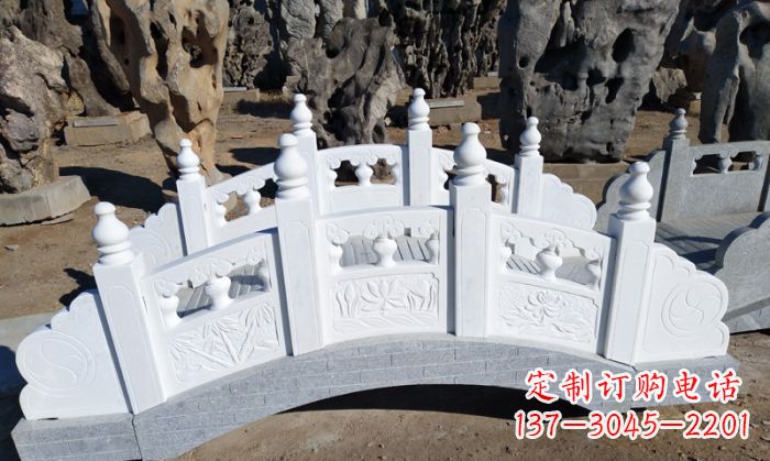 郑州公园汉白玉石拱桥 (6)