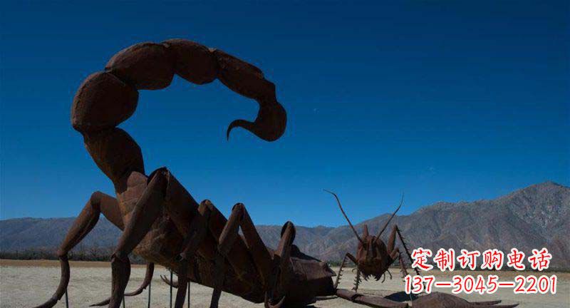 郑州公园蝎子动物铜雕
