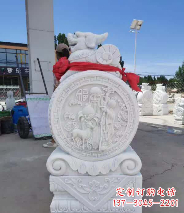 郑州汉白玉貔貅石门墩雕塑