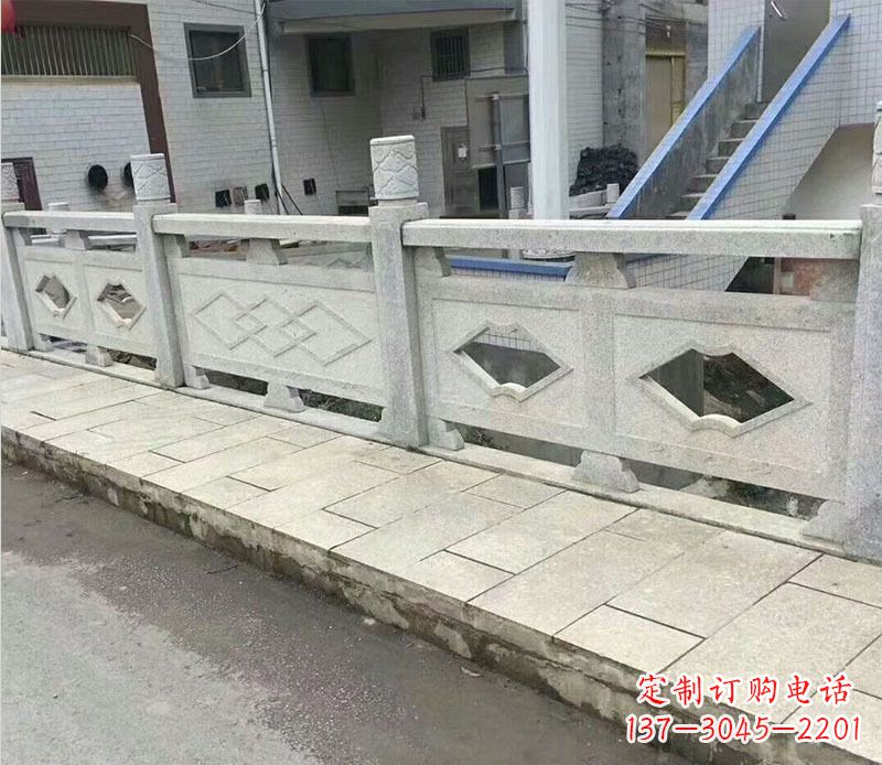郑州中领雕塑:让您的栏板石雕更加出彩