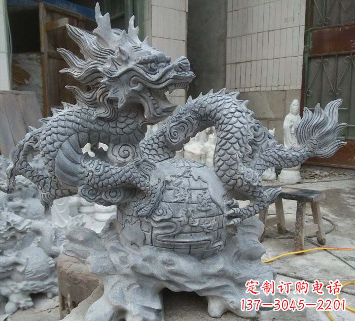 郑州传统文化的艺术品——青石龙雕塑