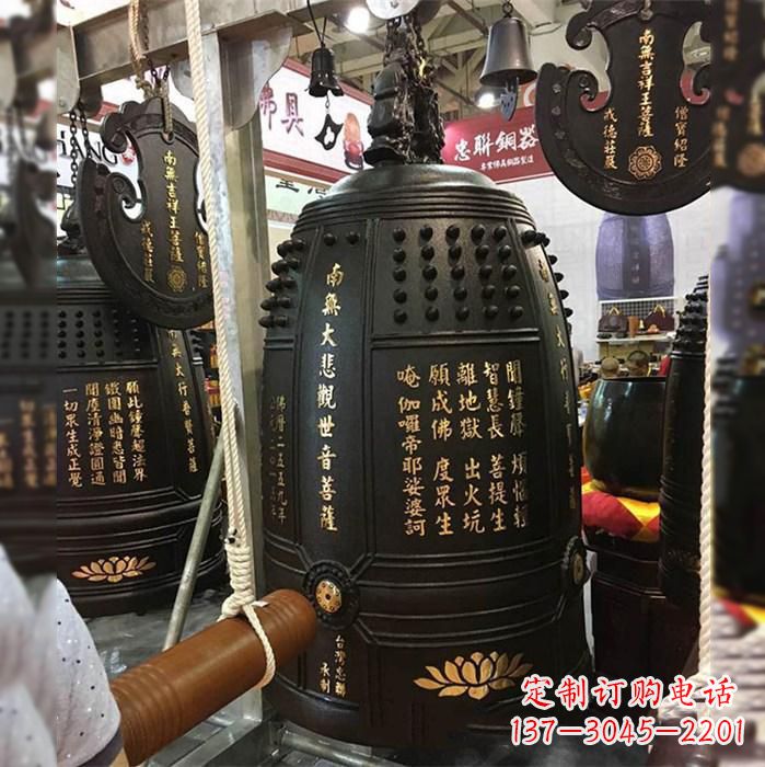 郑州寺院挂钟铜雕塑