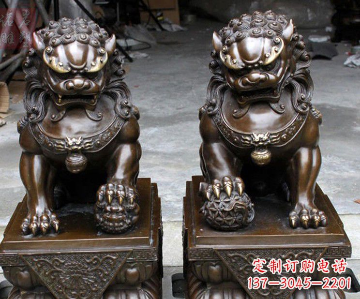 郑州天安门铜狮子