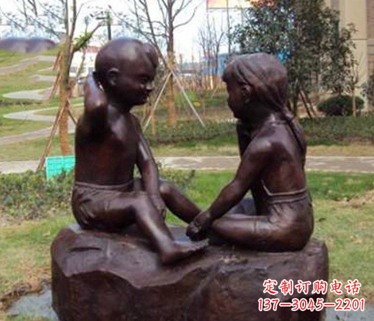 郑州铜雕小区玩游戏儿童雕塑