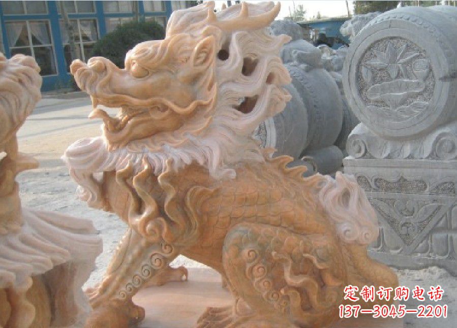 郑州晚霞红神兽麒麟雕塑