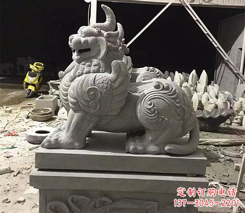 郑州獬豸法院门口石雕