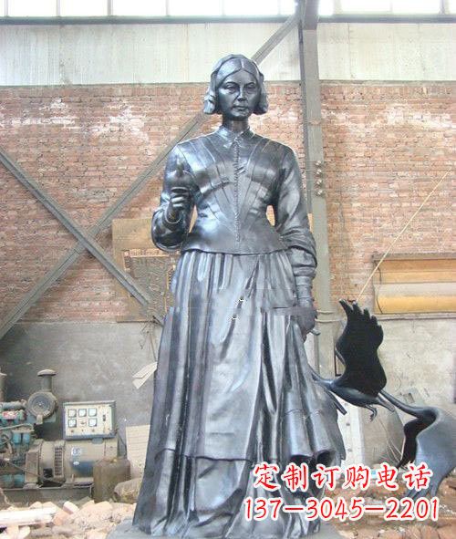 郑州医院校园西方名人南丁格尔铜雕