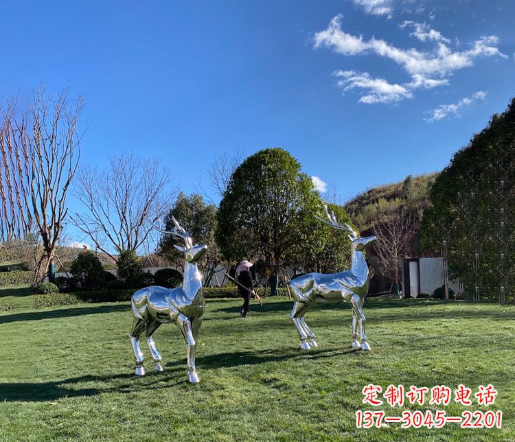 郑州园林镜面不锈钢梅花鹿雕塑